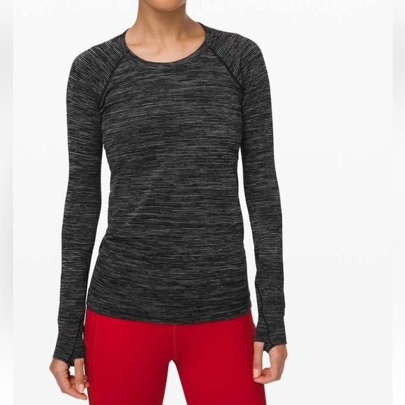 Lululemon Swiftly Speed Long Sleeve in Black / White / Black, Size 2 - Picture 1 of 10